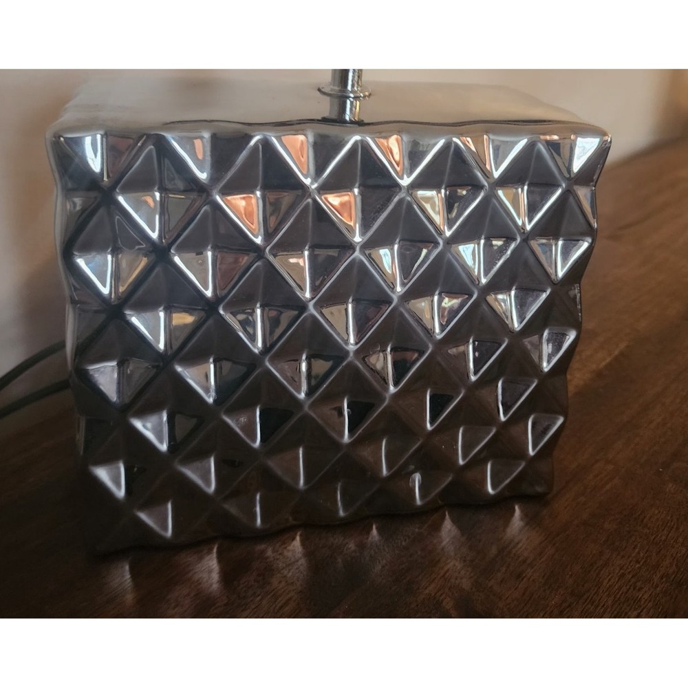 Geometric Lamp - Picture 3 of 9